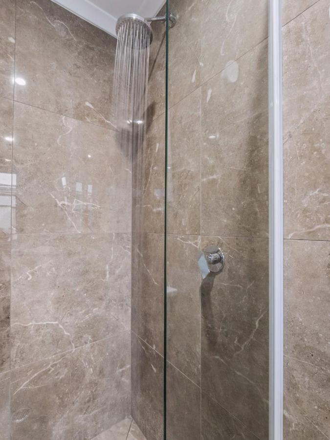 Azzurro Boutique Hotel - Surry Hills Сидней Экстерьер фото