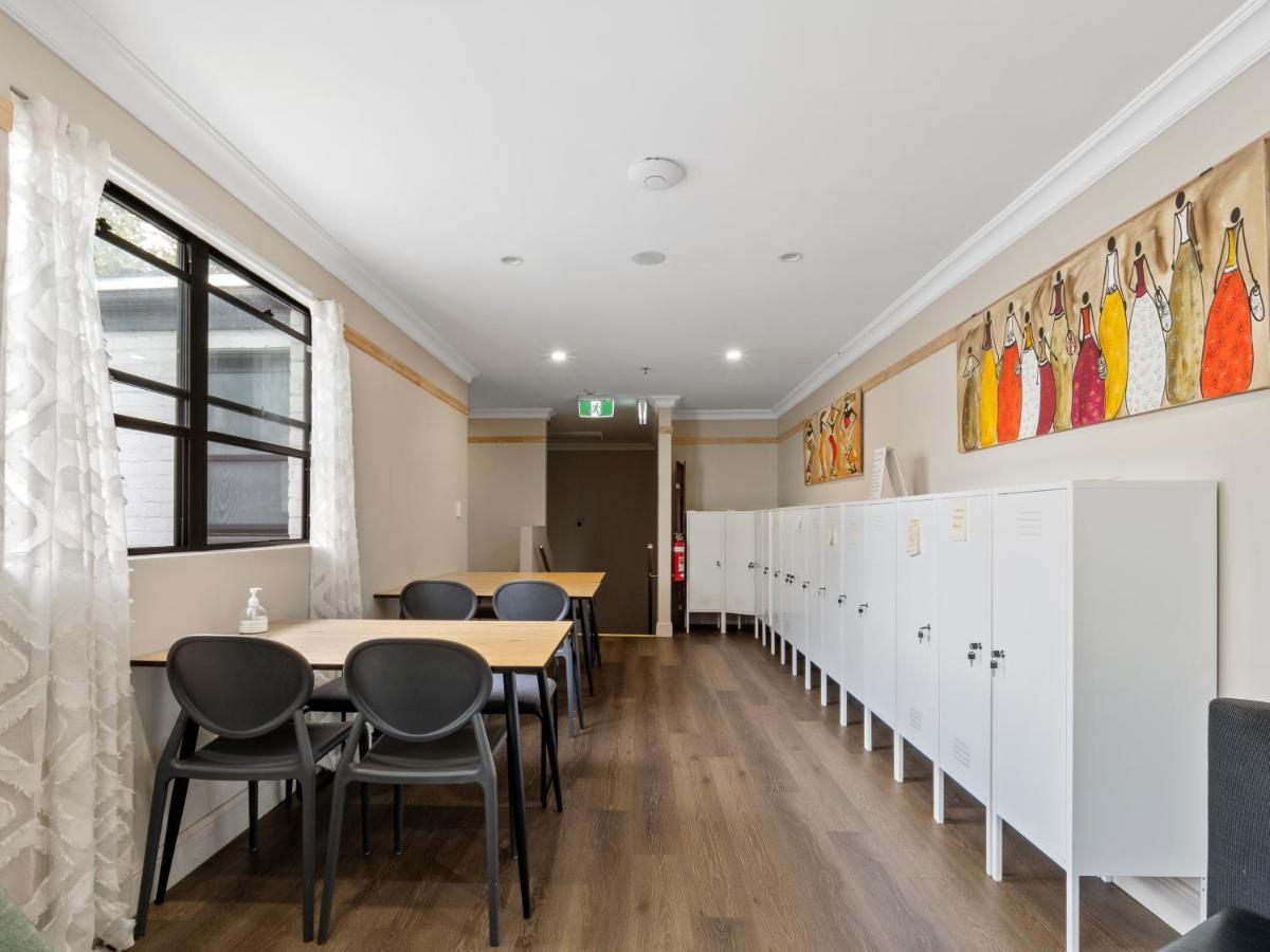 Azzurro Boutique Hotel - Surry Hills Сидней Экстерьер фото