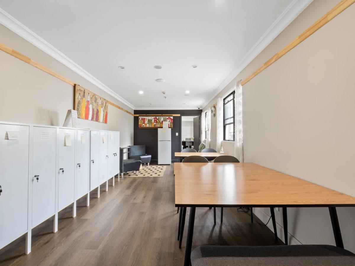 Azzurro Boutique Hotel - Surry Hills Сидней Экстерьер фото